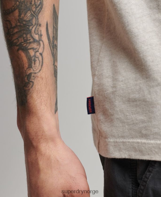 Superdry krem klær 86P46D4883 organisk bomull essensielt logo ringer t-skjorte menn