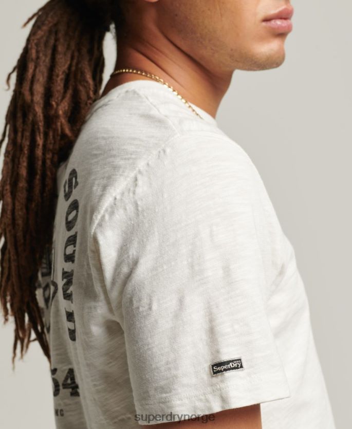 Superdry krem klær 86P46D4949 vintage merch store t-skjorte menn