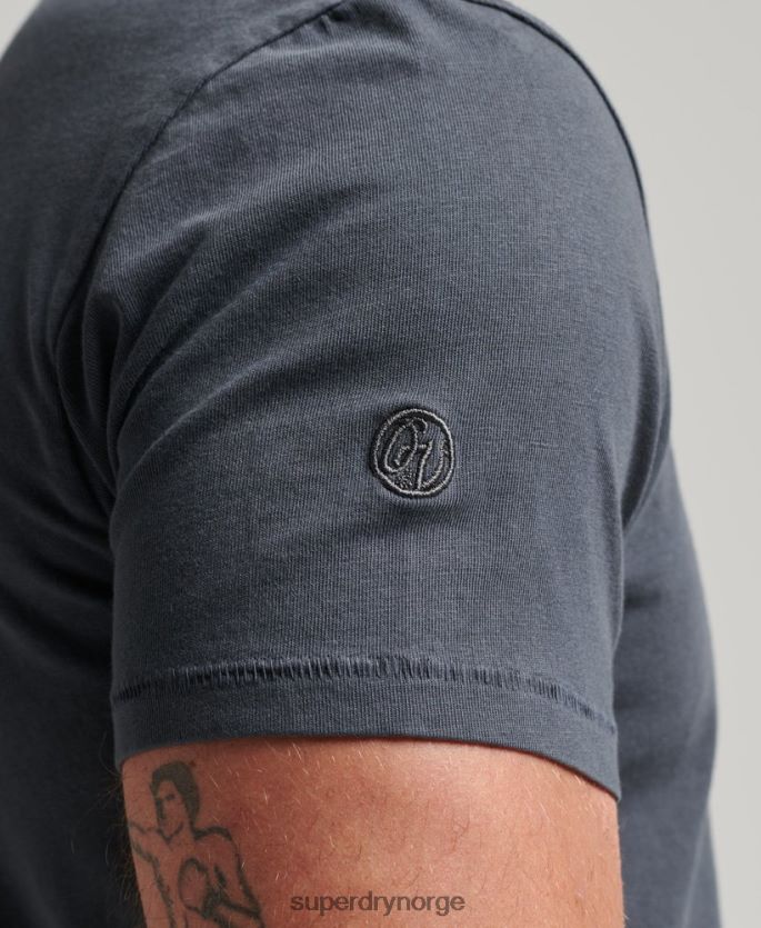 Superdry mørk grå klær 86P46D4938 t-skjorte med lommer i økologisk bomull menn