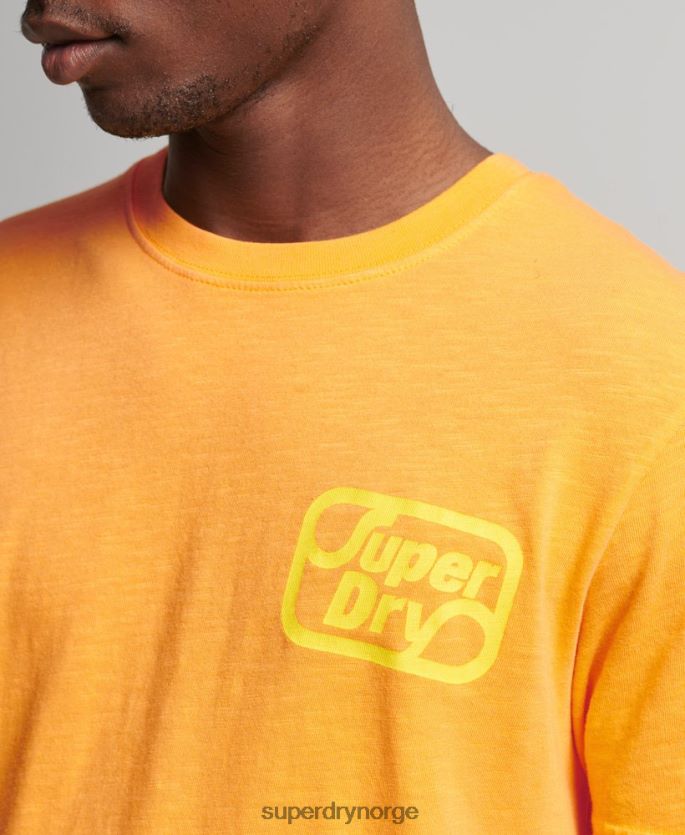 Superdry oransje klær 86P46D4796 vintage merke neon t-skjorte menn