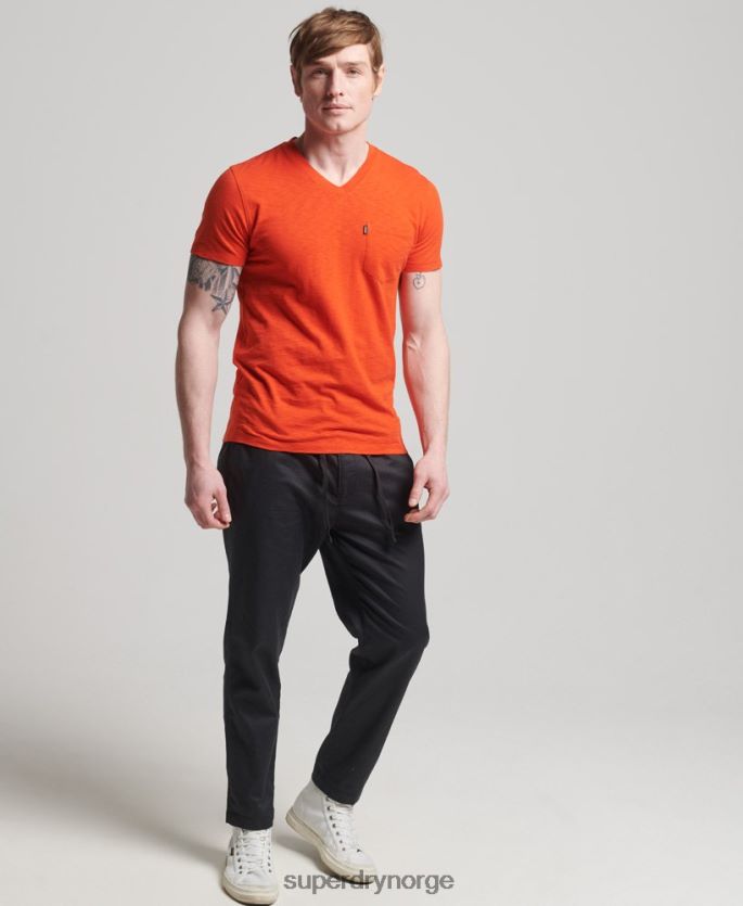 Superdry oransje klær 86P46D4810 t-skjorte med v-hals i økologisk bomull menn