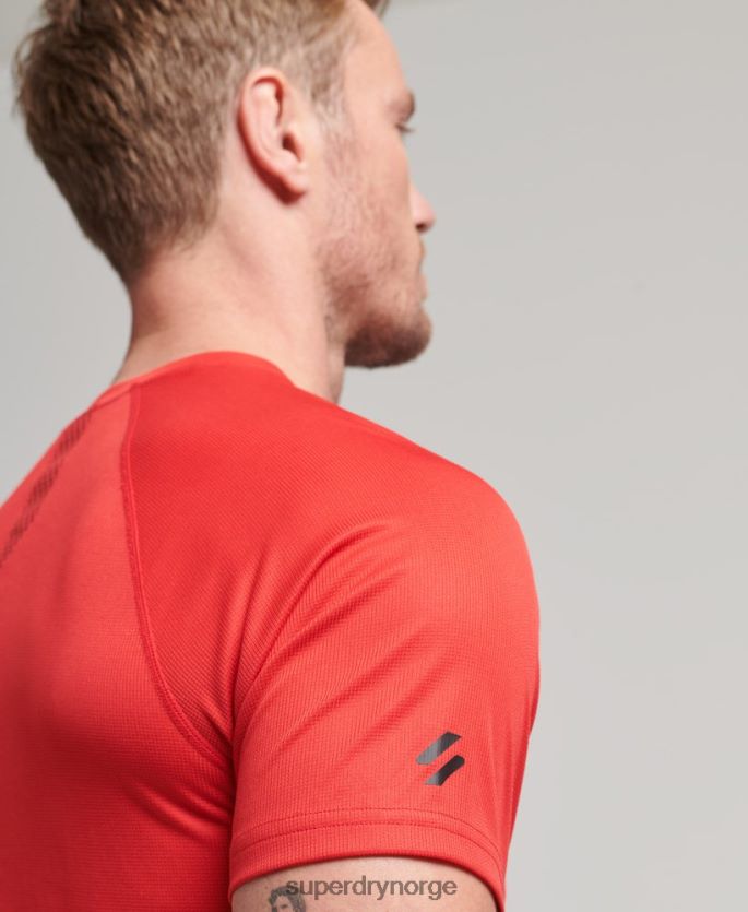 Superdry rød klær 86P46D1436 train active logo kortermet t-skjorte menn
