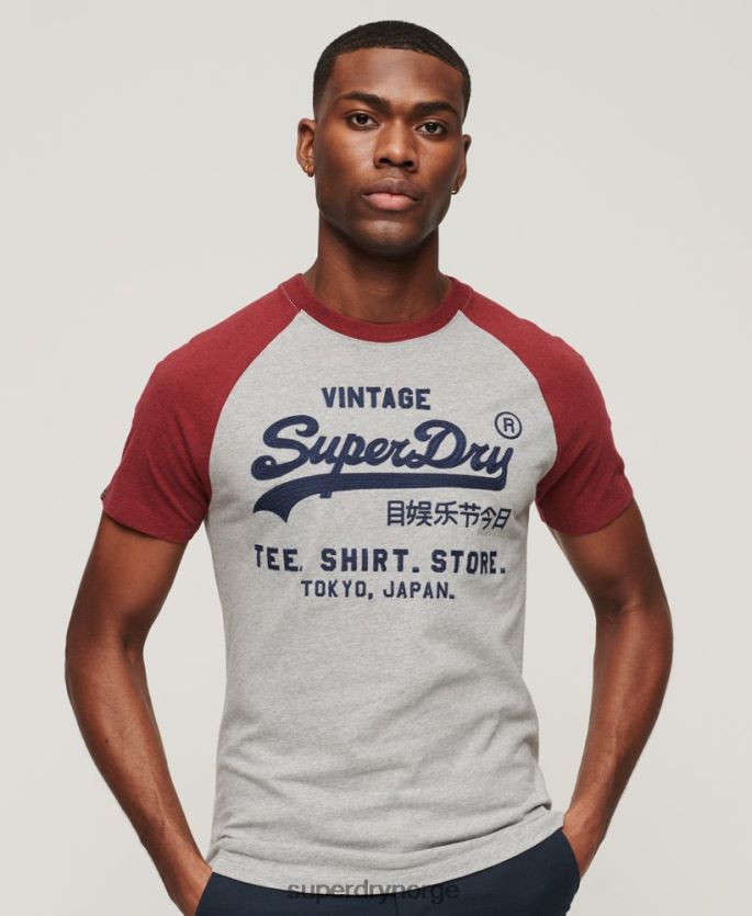 Superdry rød klær 86P46D72 vintage logobutikk raglan t-skjorte menn