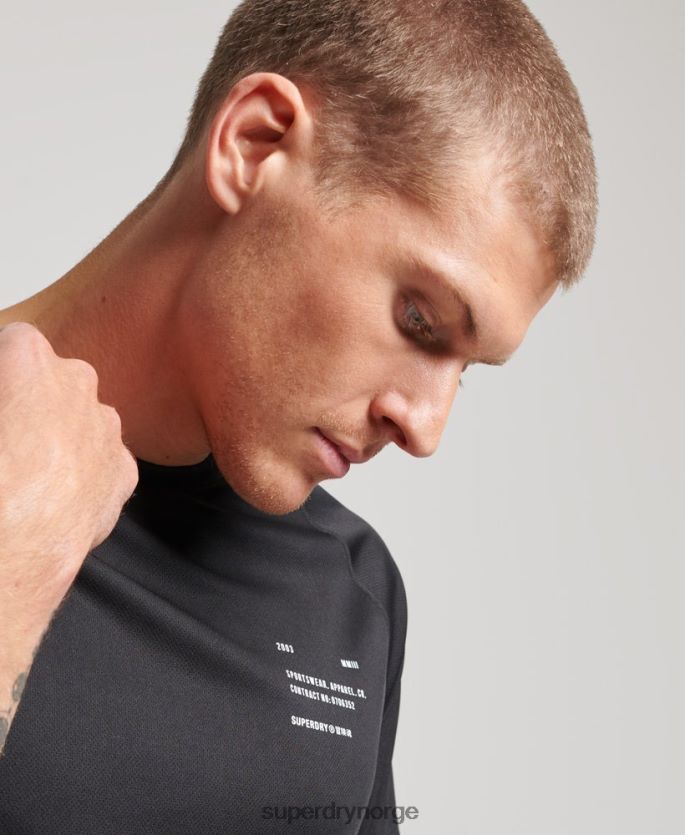 Superdry svart klær 86P46D1423 train active grafisk kortermet t-skjorte menn