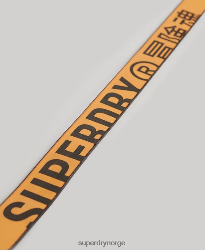 Superdry tan tilbehør 86P46D1650 gaveeske med preget skinnbelte menn
