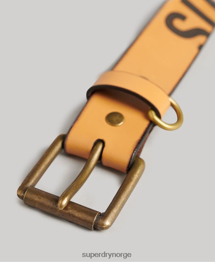 Superdry tan tilbehør 86P46D1650 gaveeske med preget skinnbelte menn