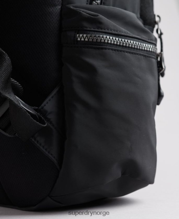 Superdry svart tilbehør 86P46D1619 fjelltarp grafisk ryggsekk menn