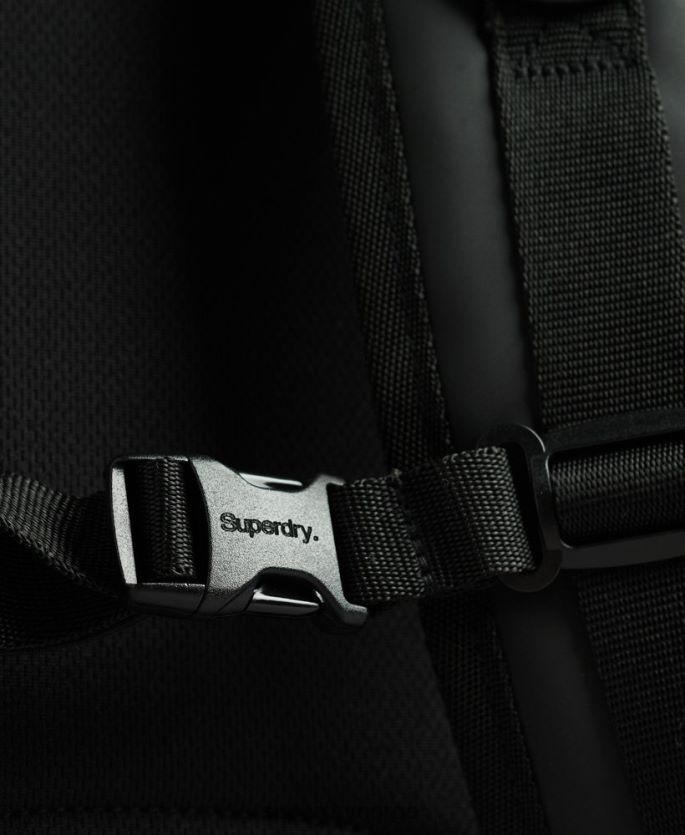 Superdry svart tilbehør 86P46D1696 fjelltarp grafisk ryggsekk menn